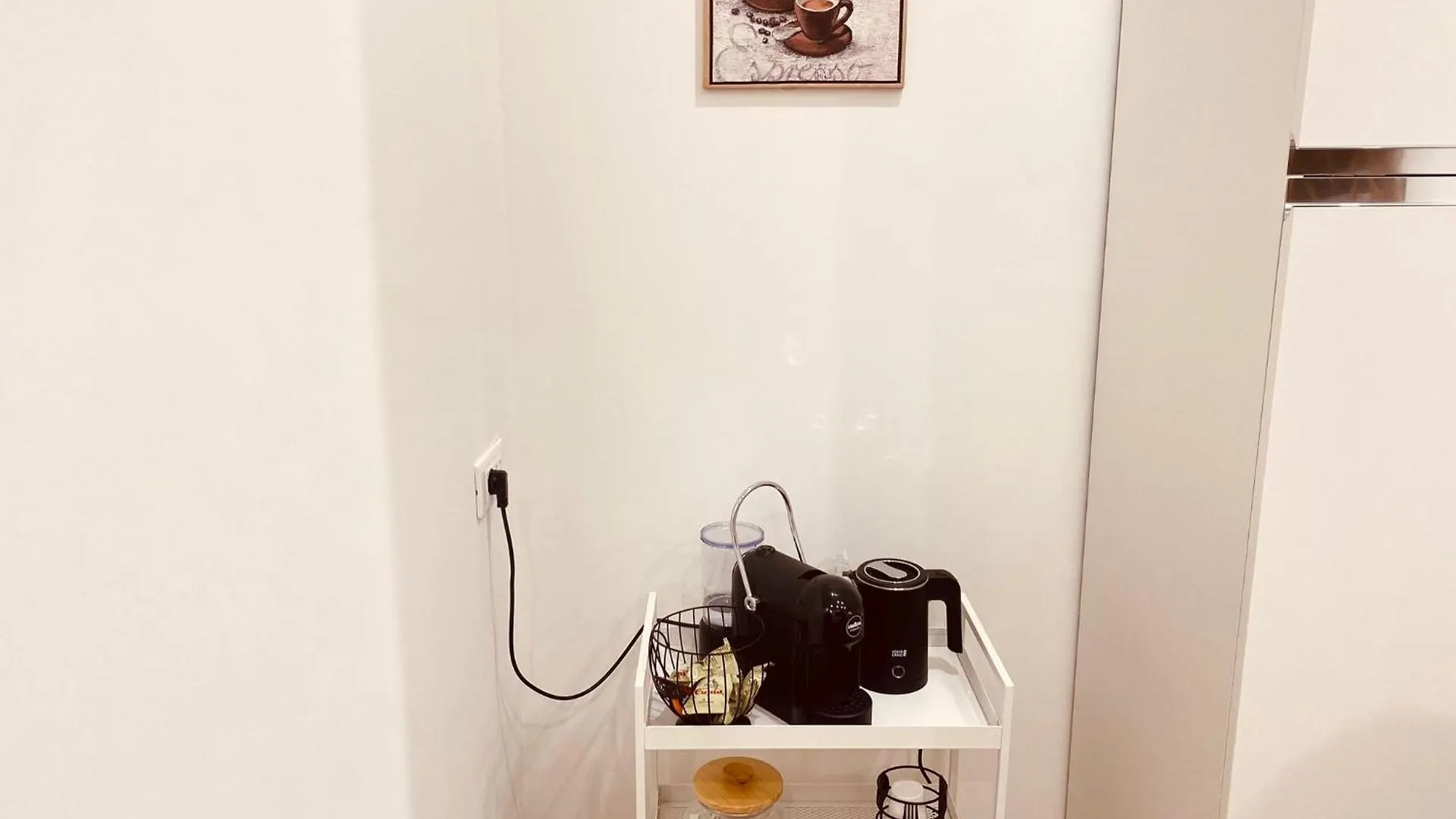Primo Piano Apartment Palermo Italy